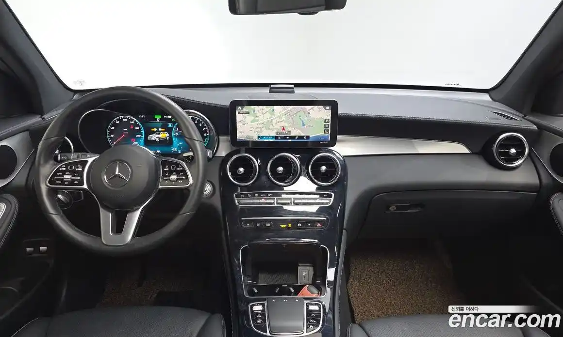 Mercedes-Benz GLC-Class 2021 2.0 Автомат в Москве № 143413, фото 14