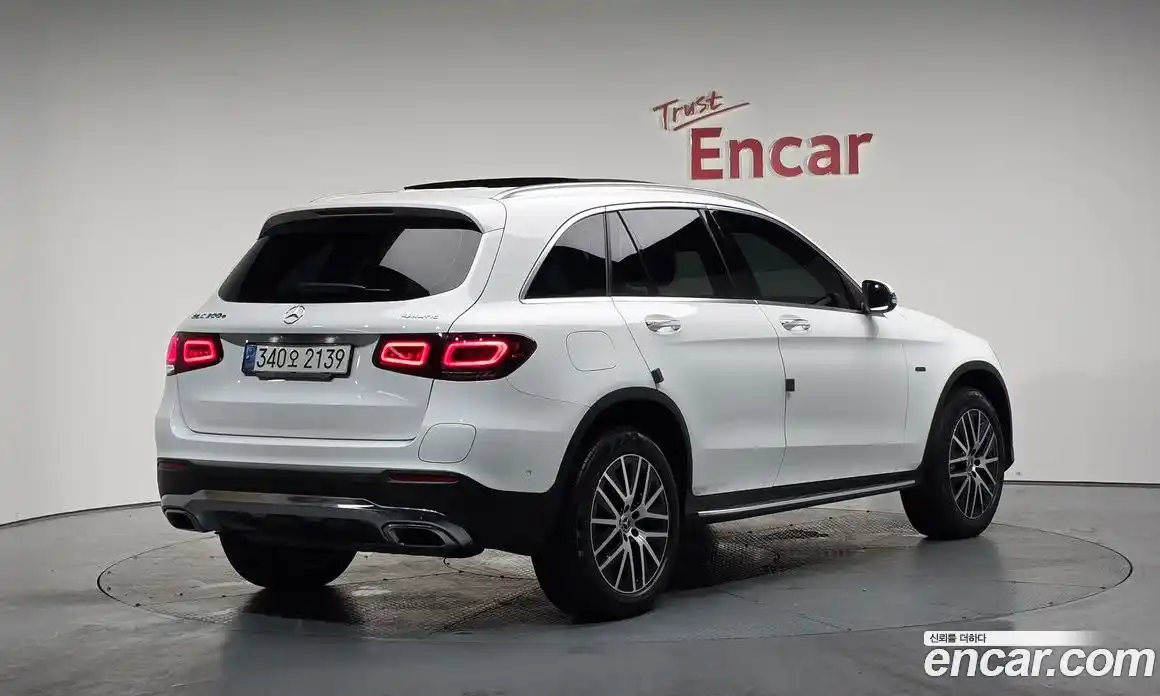 Mercedes-Benz GLC-Class 2021 2.0 Автомат в Москве № 143413, фото 16