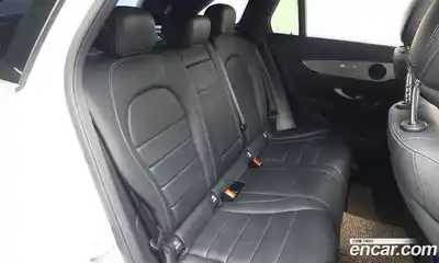 Mercedes-Benz GLC-Class 2021 2.0 Автомат в Москве № 143413, миниатюра 3