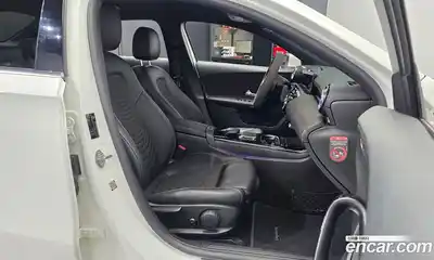 Mercedes-Benz A-Class 2020 2.0 Автомат в Москве № 143710, миниатюра 11