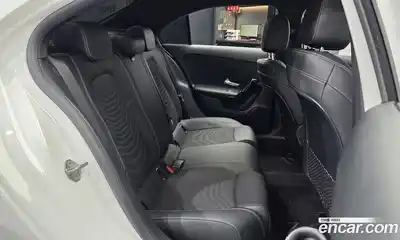 Mercedes-Benz A-Class 2020 2.0 Автомат в Москве № 143710, миниатюра 10