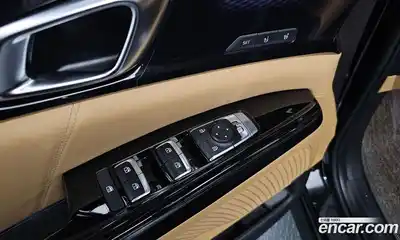 Kia Canival 2023 3.5 Автомат в Москве № 14481, миниатюра 12