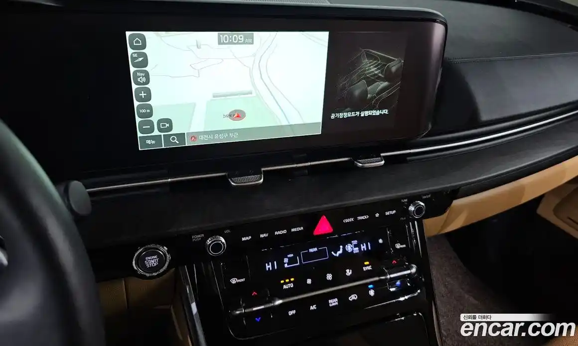 Kia Canival 2023 3.5 Автомат в Москве № 14481, фото 17