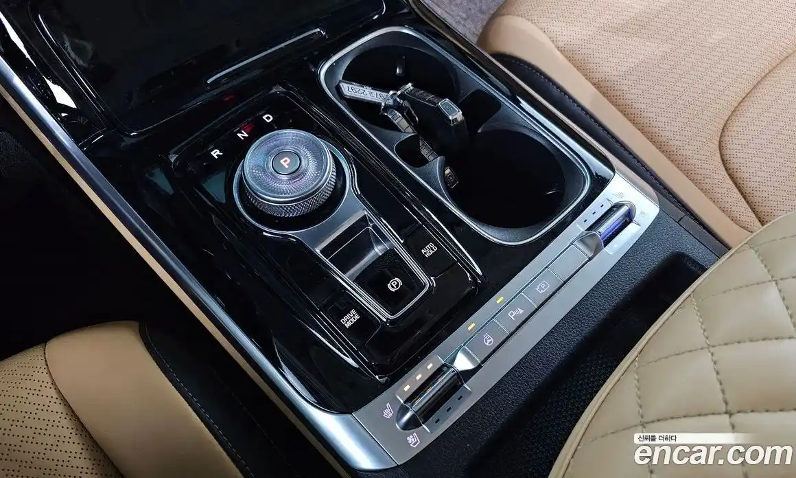 Kia Canival 2023 3.5 Автомат в Москве № 14481, фото 19