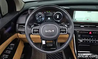 Kia Canival 2023 3.5 Автомат в Москве № 14481, миниатюра 10