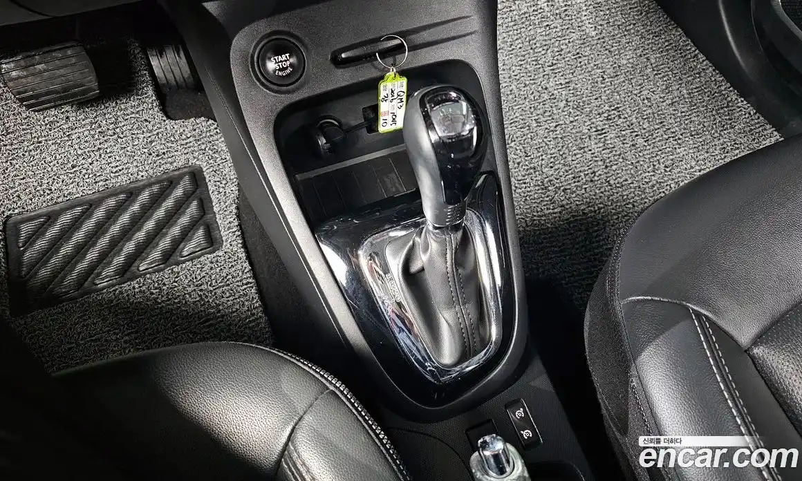 Renault QM3 2016 1.5 Автомат в Москве № 148197, фото 12