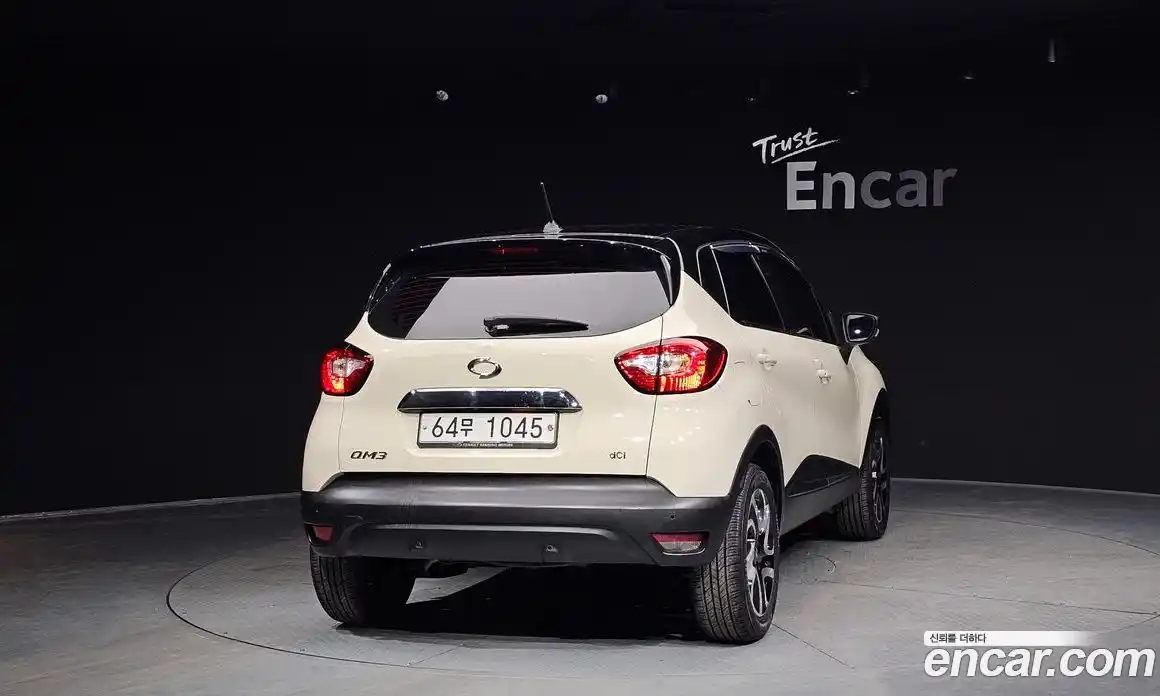 Renault QM3 2016 1.5 Автомат в Москве № 148197, фото 19