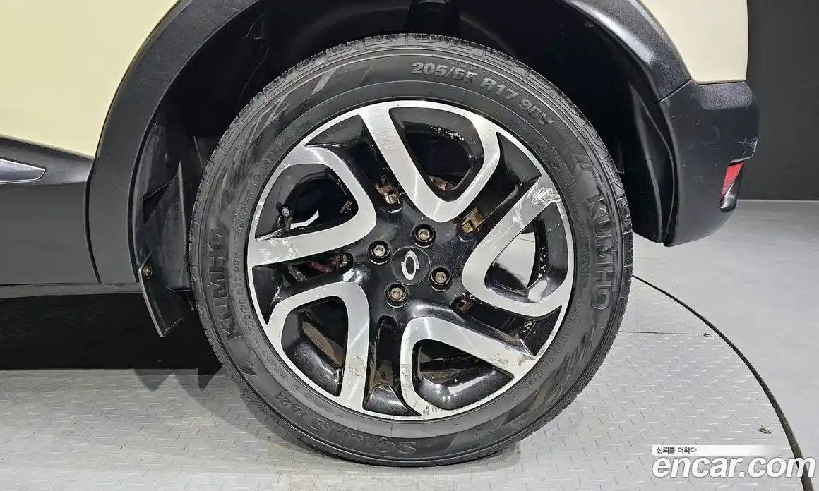 Renault QM3 2016 1.5 Автомат в Москве № 148197, фото 4