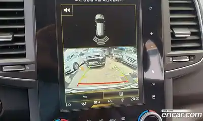 Renault QM6 2017 2.0 Автомат в Москве № 153026, миниатюра 11