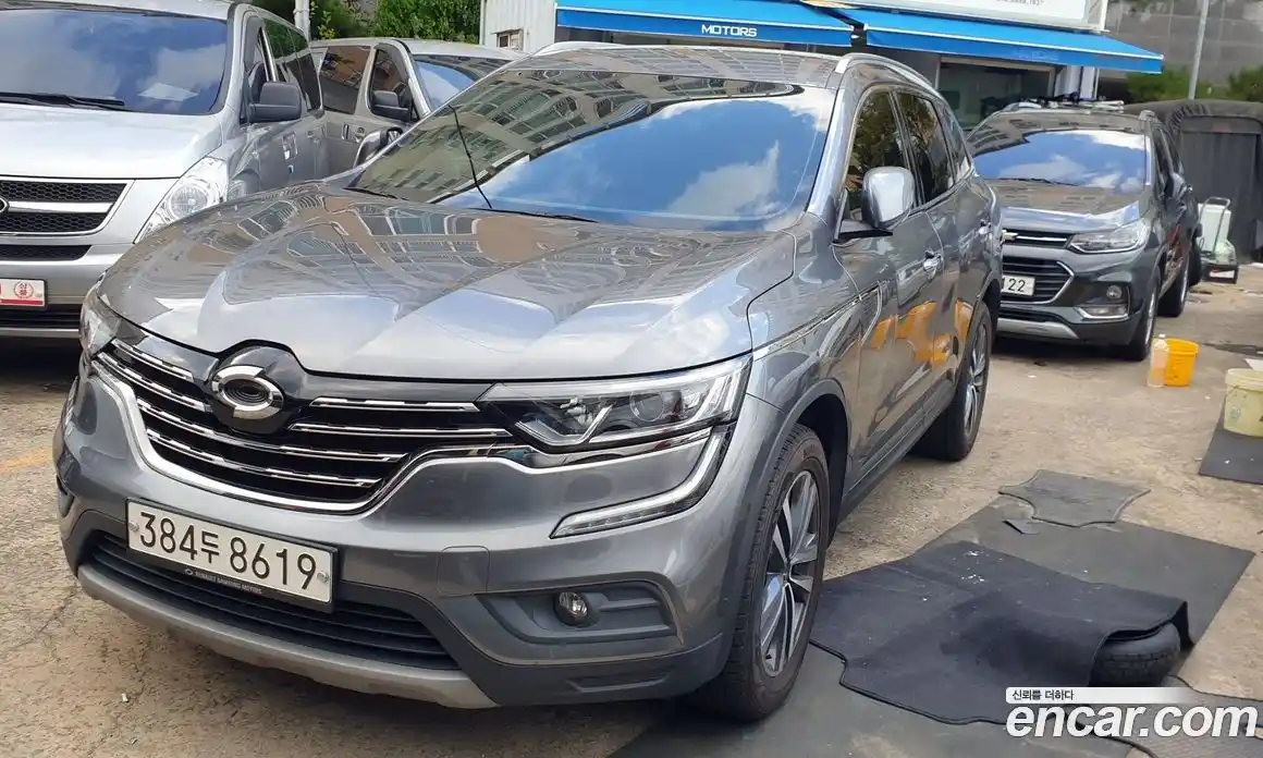 Renault QM6 2017 2.0 Автомат в Москве № 153026, фото 3