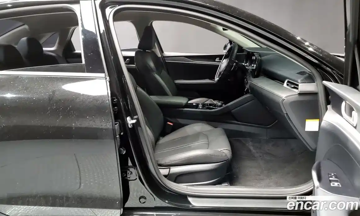 Kia K5 2023 2.0 Автомат в Москве № 15359, фото 12