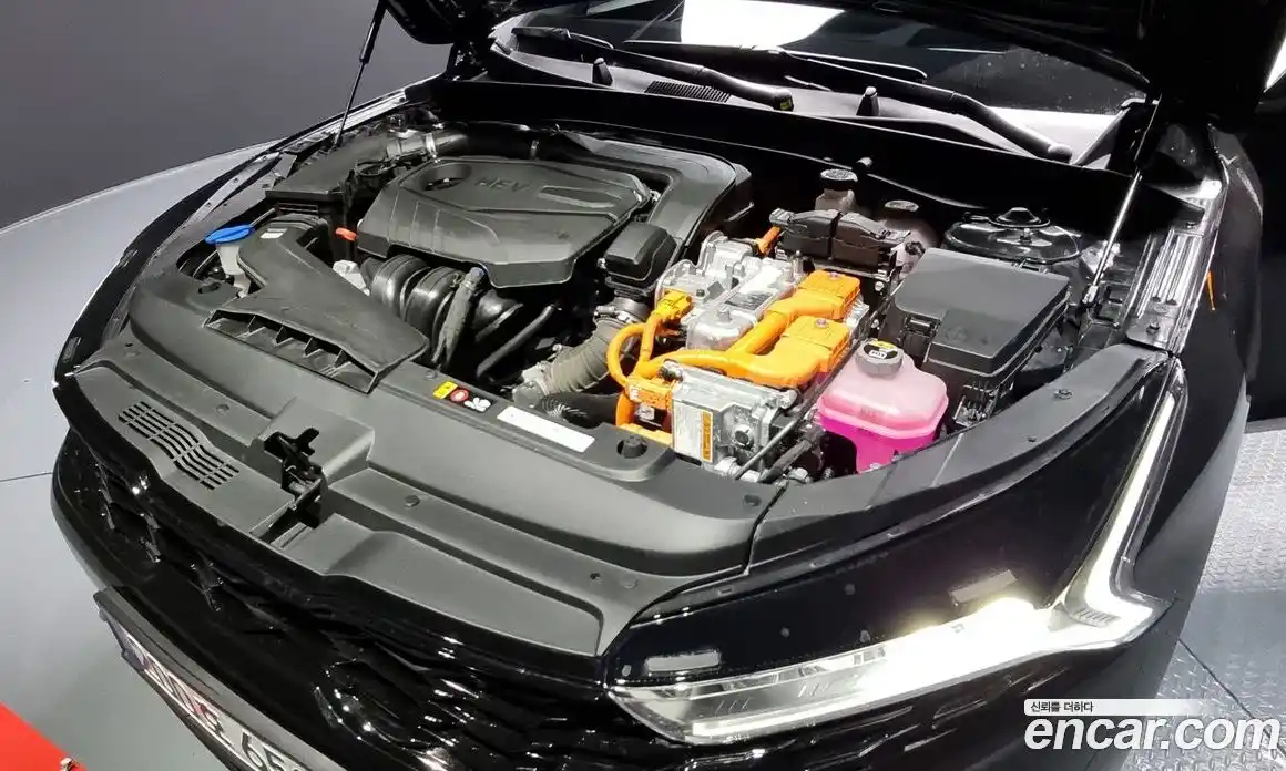 Kia K5 2023 2.0 Автомат в Москве № 15359, фото 8