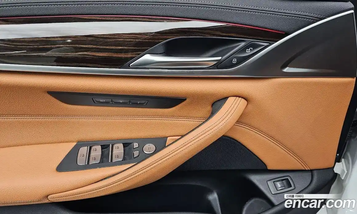 BMW 5-Series 2021 2.0 Автомат в Москве № 156266, фото 3