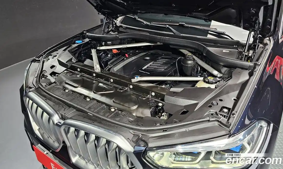 BMW X6 2021 3.0 Автомат в Москве № 157389, фото 1