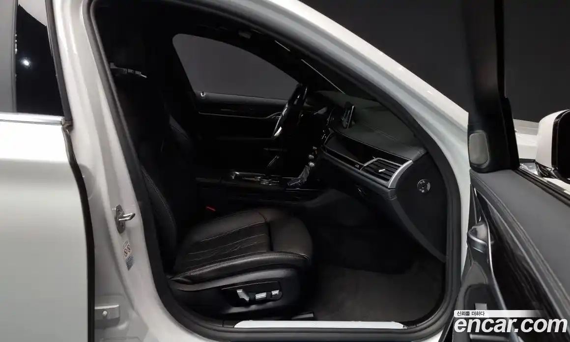 BMW 7-Series 2018 3.0 Автомат в Москве № 158200, фото 11