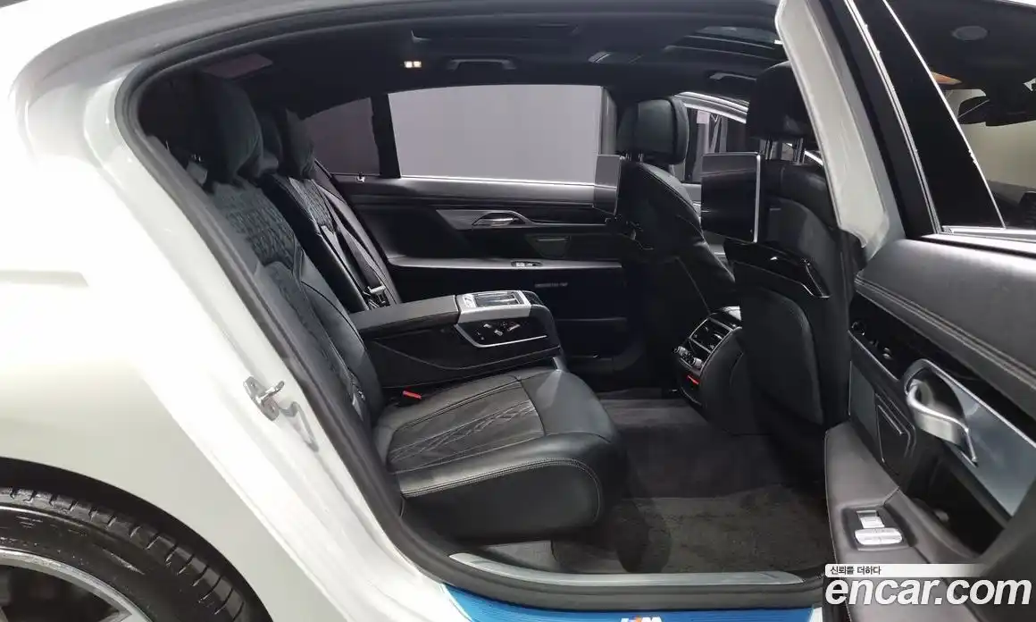 BMW 7-Series 2018 3.0 Автомат в Москве № 158200, фото 12