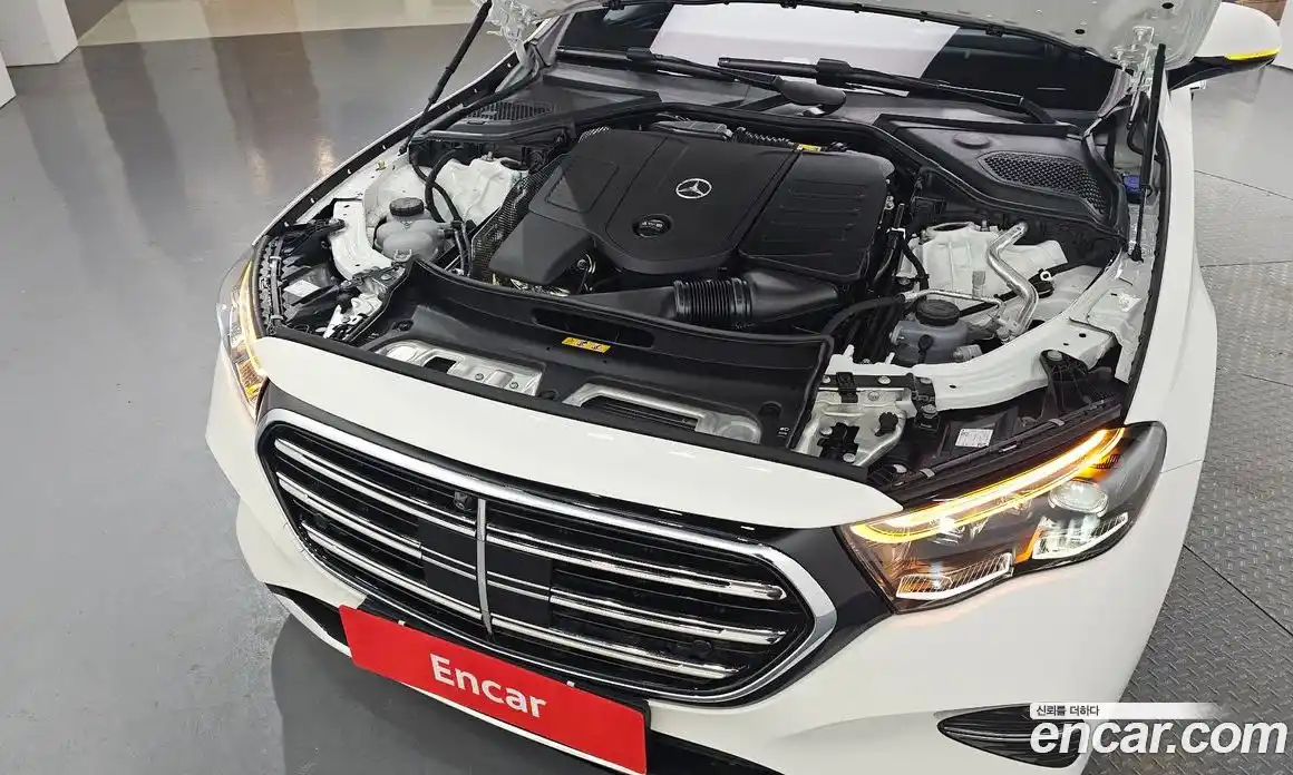 Mercedes-Benz E-Class 2025 2.0 Автомат в Москве № 160170, фото 17