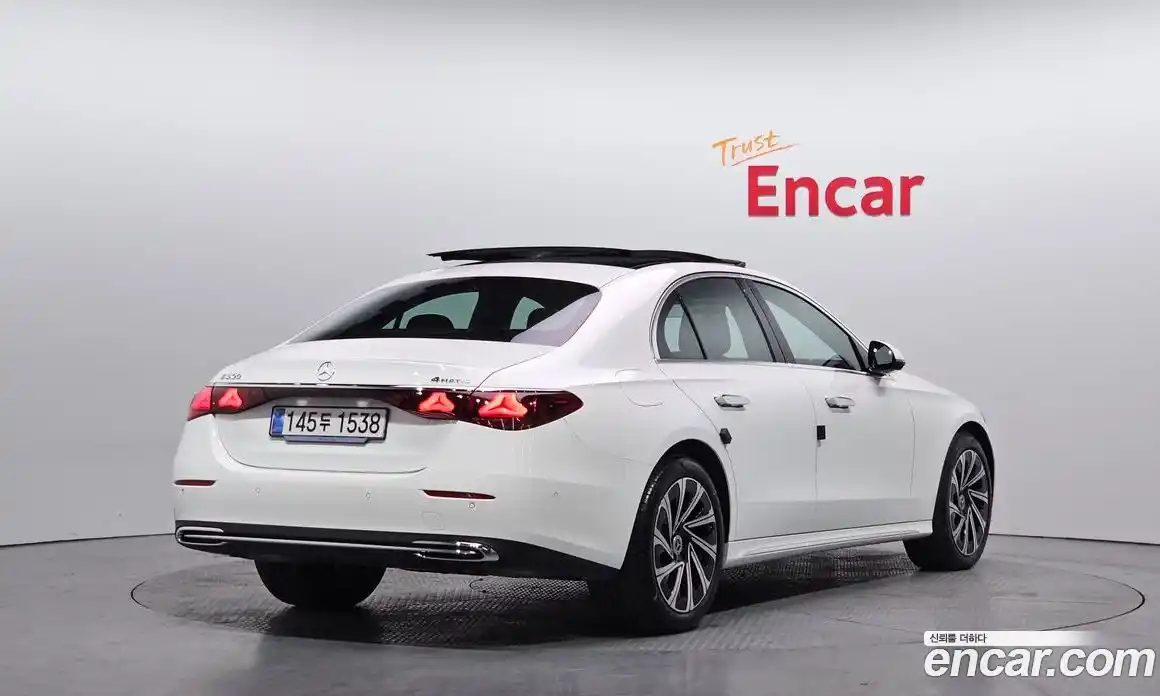 Mercedes-Benz E-Class 2025 2.0 Автомат в Москве № 160170, фото 18