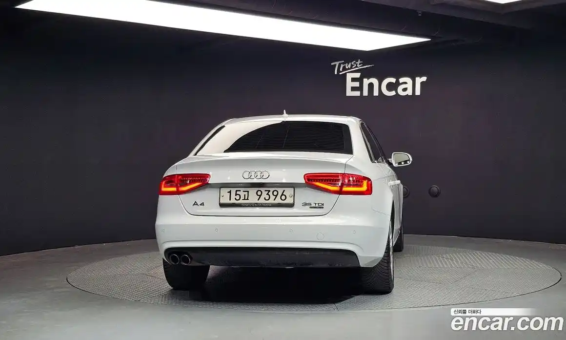 Audi A4 2015 2.0 Автомат в Москве № 160204, фото 16