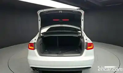 Audi A4 2015 2.0 Автомат в Москве № 160204, миниатюра 3