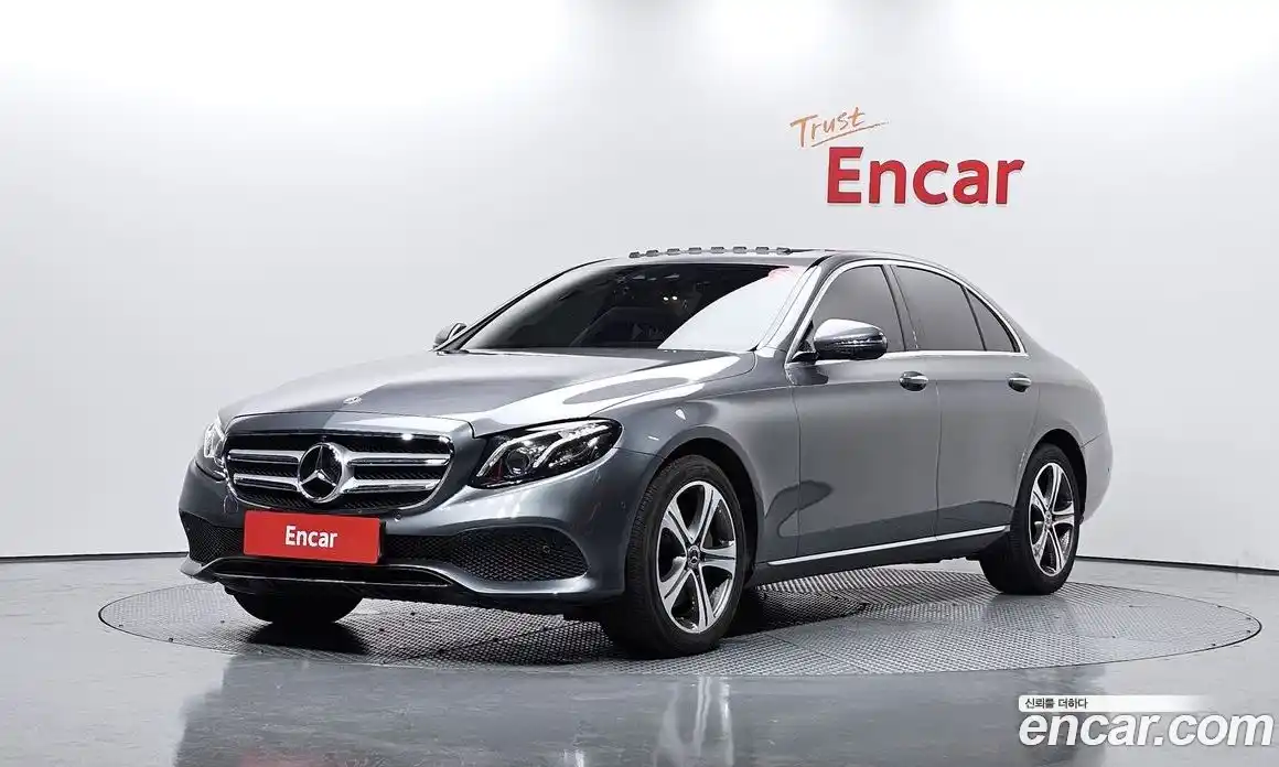 Mercedes-Benz E-Class 2018 2.0 Автомат в Москве № 160364, фото 20