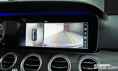 Mercedes-Benz E-Class 2018 2.0 Автомат в Москве № 160364, миниатюра 10