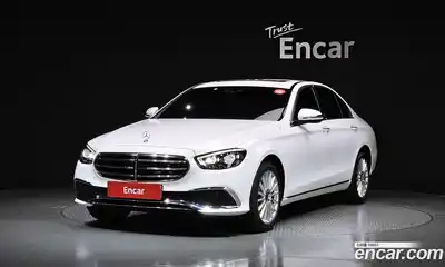 Mercedes-Benz E-Class, 2022