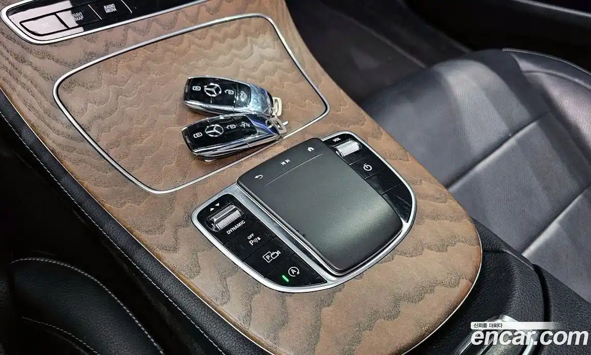 Mercedes-Benz E-Class 2022 1.9 Автомат в Москве № 161354, фото 17