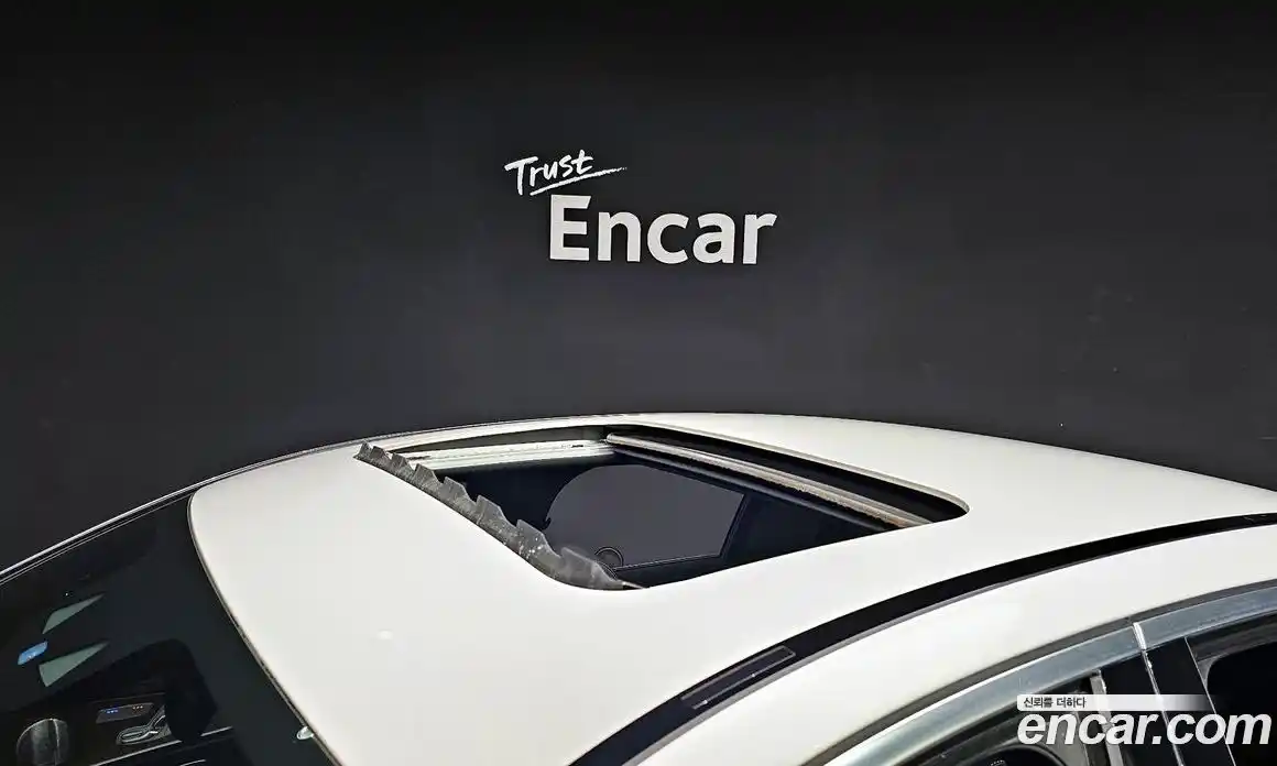 Mercedes-Benz E-Class 2022 1.9 Автомат в Москве № 161354, фото 19