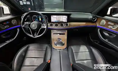 Mercedes-Benz E-Class 2022 1.9 Автомат в Москве № 161354, миниатюра 7