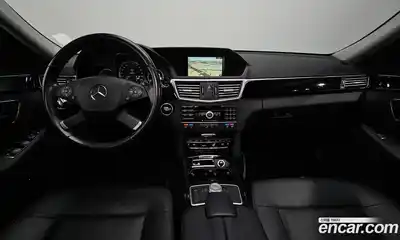 Mercedes-Benz E-Class 2011 3.5 Автомат в Москве № 161386, миниатюра 12
