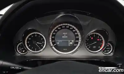 Mercedes-Benz E-Class 2011 3.5 Автомат в Москве № 161386, миниатюра 8