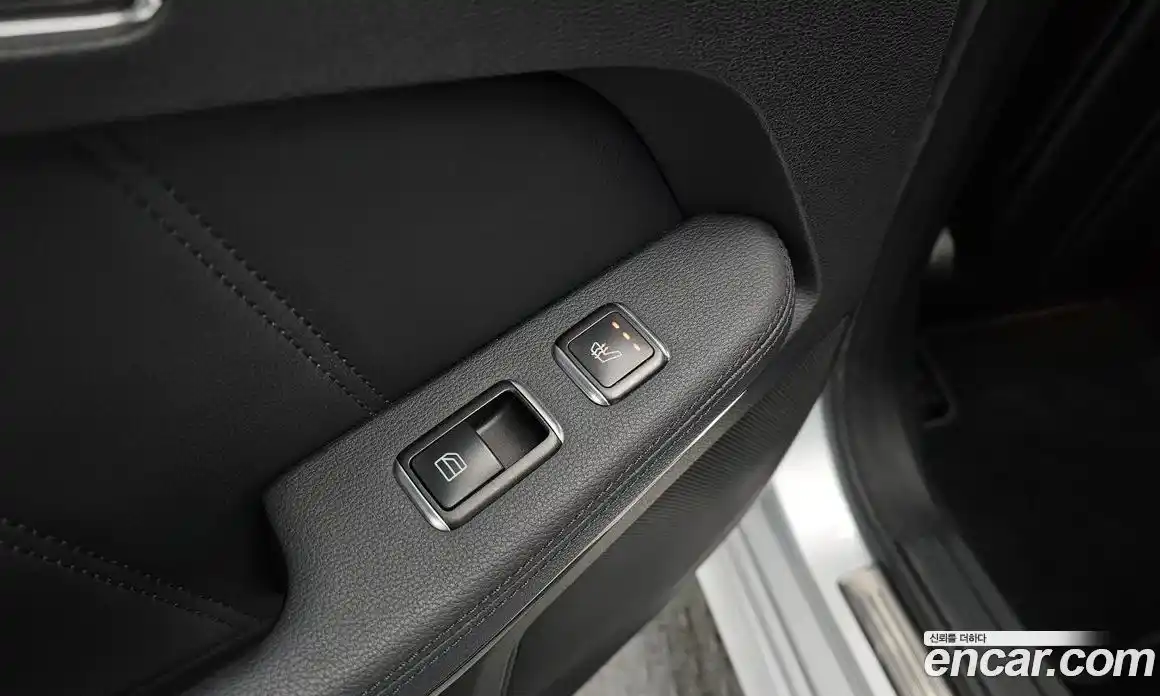 Mercedes-Benz E-Class 2011 3.5 Автомат в Москве № 161386, фото 9