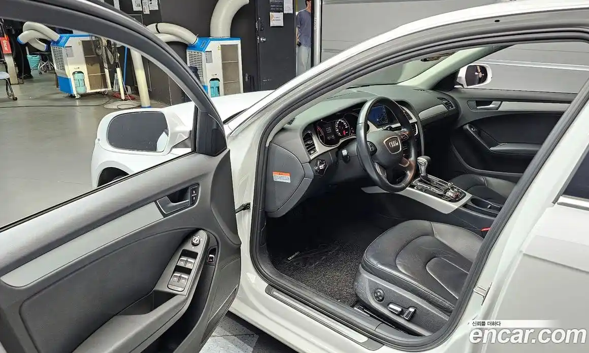 Audi A4 2015 2.0 Автомат в Москве № 163035, фото 2