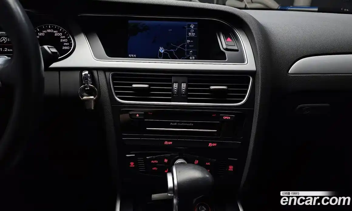 Audi A4 2015 2.0 Автомат в Москве № 163035, фото 4