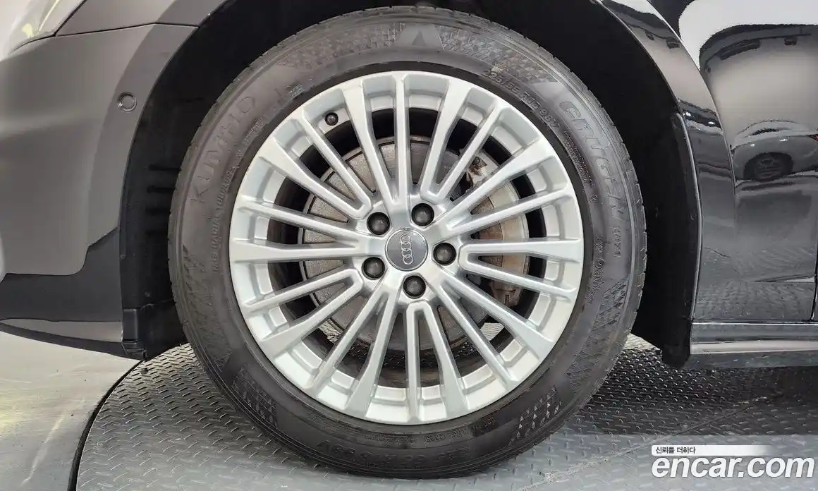 Audi A6 2020 2.0 Автомат в Москве № 163767, фото 18