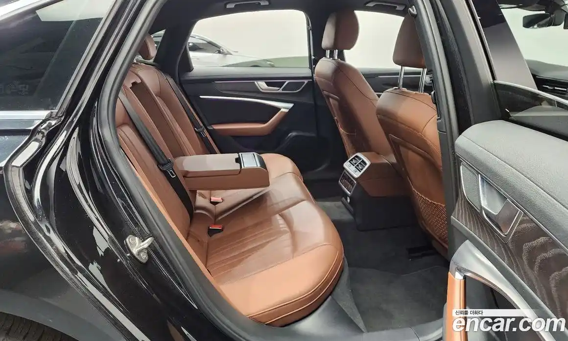 Audi A6 2020 2.0 Автомат в Москве № 163767, фото 19