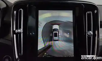 Volvo XC40 2023 2.0 Автомат в Москве № 164312, миниатюра 2