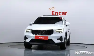 Volvo XC40 2023 2.0 Автомат в Москве № 164312, миниатюра 4