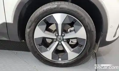 Volvo XC40 2023 2.0 Автомат в Москве № 164312, миниатюра 9