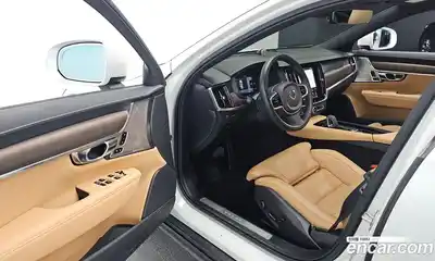 Volvo V90 2022 2.0 Автомат в Москве № 164367, миниатюра 11