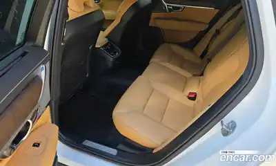 Volvo V90 2022 2.0 Автомат в Москве № 164367, миниатюра 12