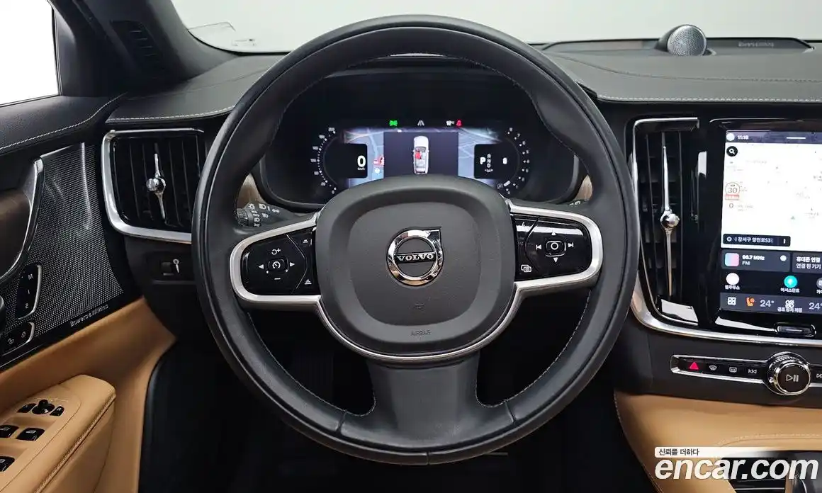 Volvo V90 2022 2.0 Автомат в Москве № 164367, фото 13