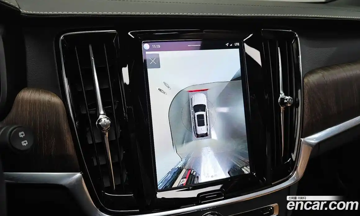 Volvo V90 2022 2.0 Автомат в Москве № 164367, фото 16