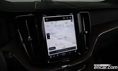 Volvo XC60 2022 2.0 Автомат в Москве № 164378, миниатюра 3