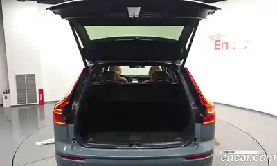 Volvo XC60 2022 2.0 Автомат в Москве № 164378, миниатюра 8