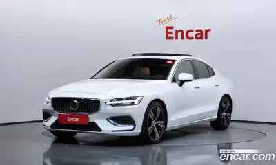 Volvo S60, 2021