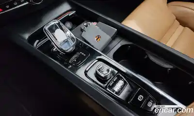 Volvo S60 2021 2.0 Автомат в Москве № 164571, миниатюра 9