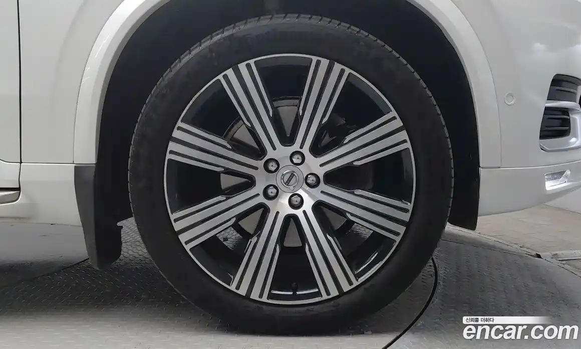 Volvo XC90 2022 2.0 Автомат в Москве № 164763, фото 7