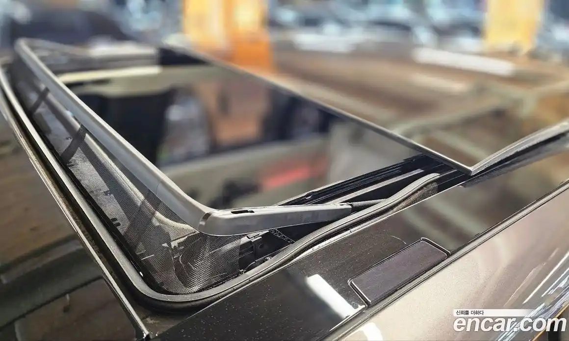 Land Rover Range-Rover 2024 4.4 Автомат в Москве № 166116, фото 18